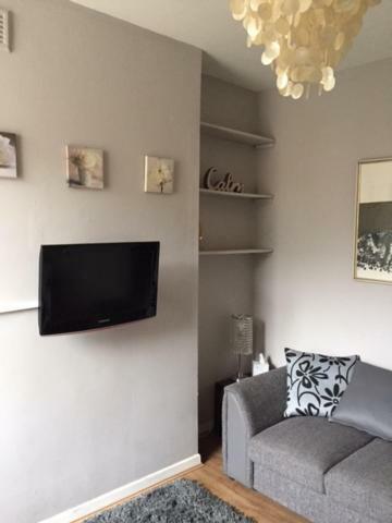 Perfect 2 Bedroom Flat Shepherds Bush W12 ลอนดอน ภายนอก รูปภาพ